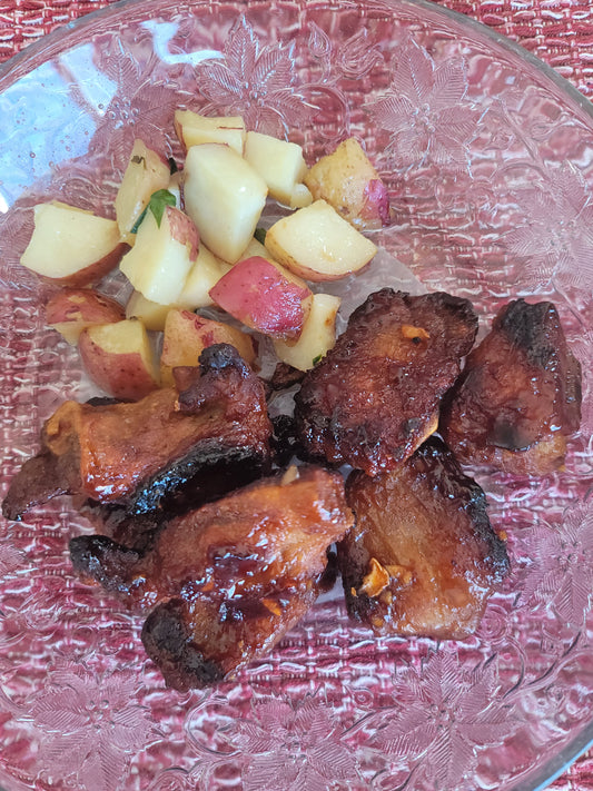 Riblets with Traditional 'Uala